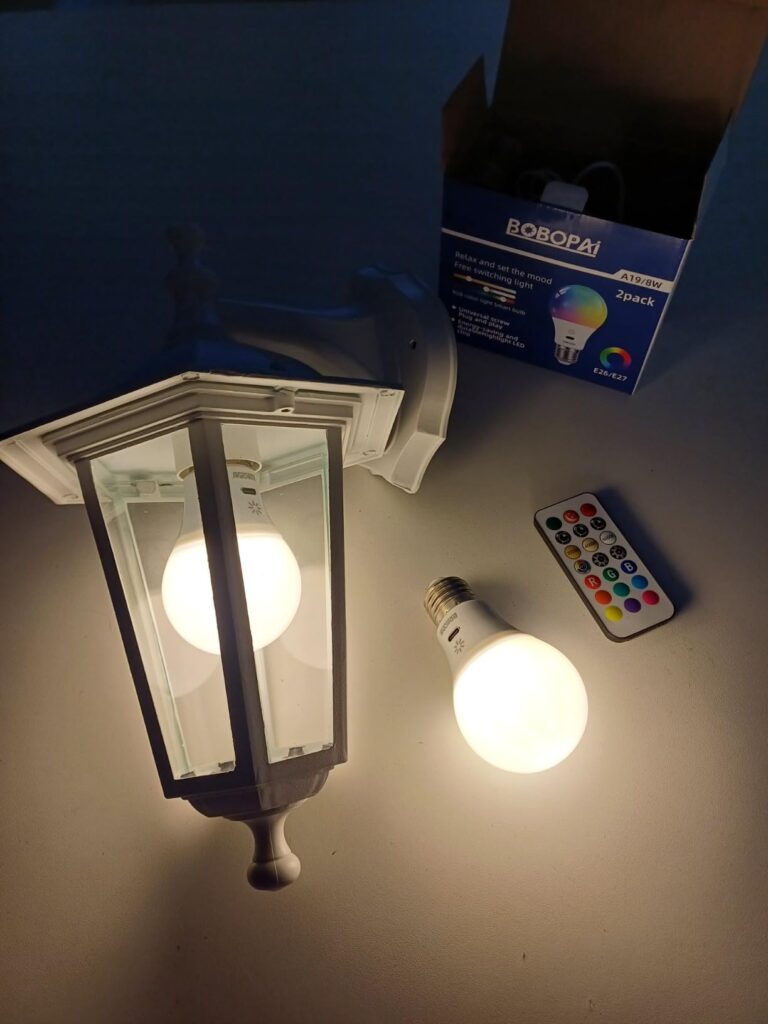 Ampoules rechargeables avec télécommande et applique murale