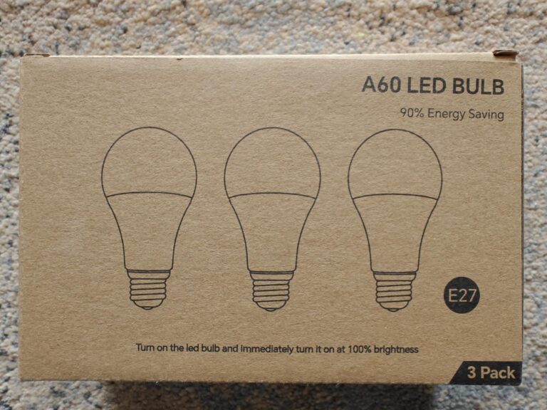 Boîte en carton du lot d'ampoules LED A60